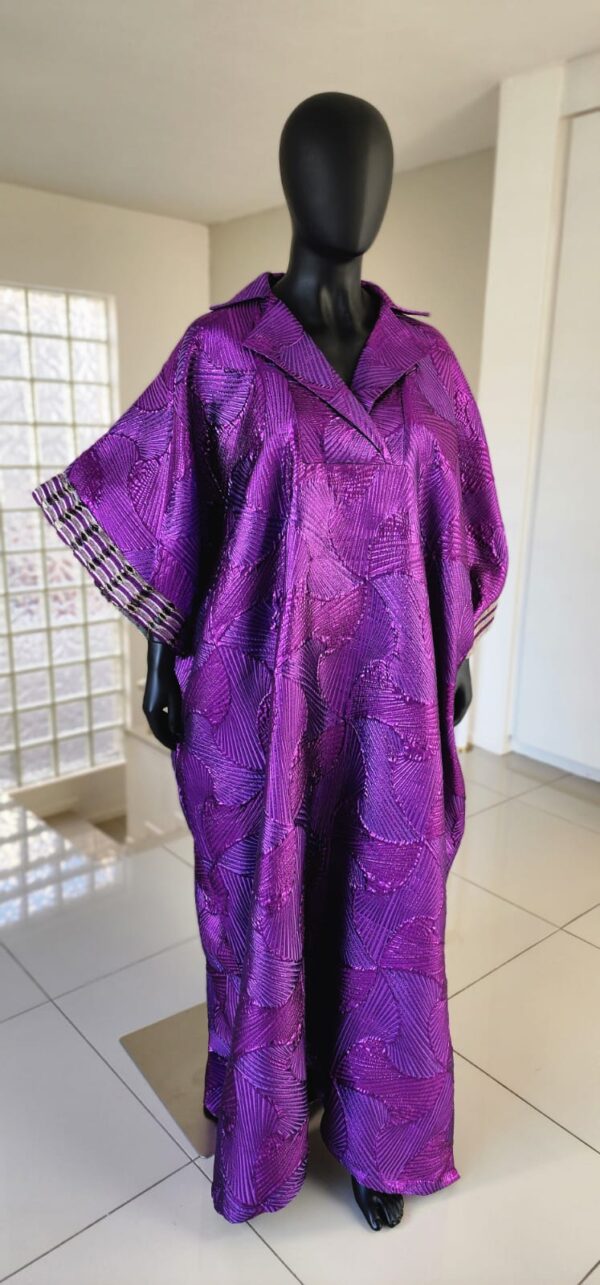 WhatsApp Image 2025-07-09 at 15.18.20 (1) Oṣùmàrè Brocade Bubu